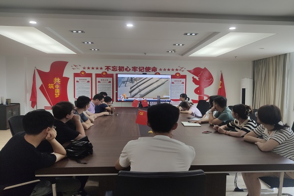 報(bào)道照片.jpg